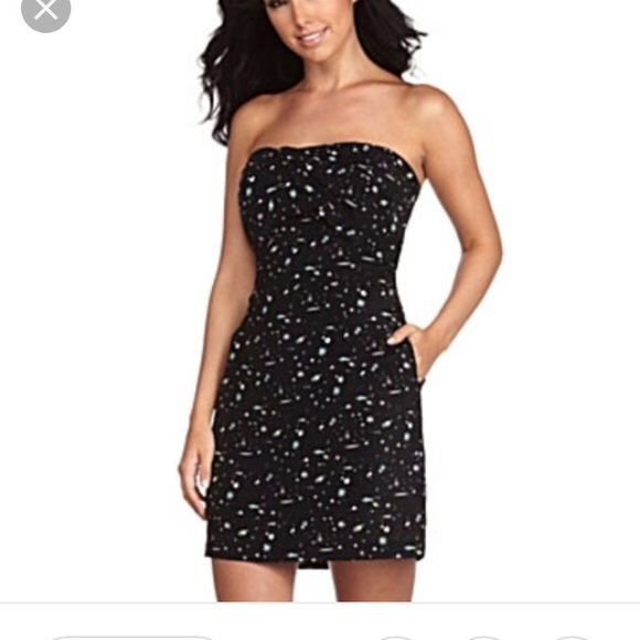 BCBGeneration Dresses & Skirts - BCBG Strapless black cosmic dress